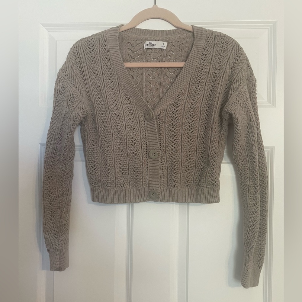 Hollister Cropped Cardigan Sweater